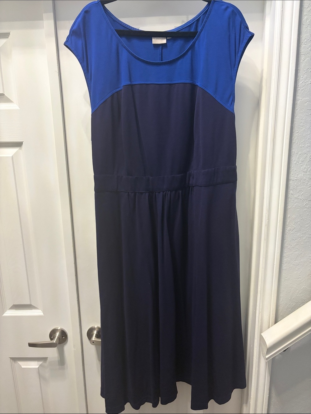 eshakti Blue and Navy Colorblock Midi Dress w/pockets